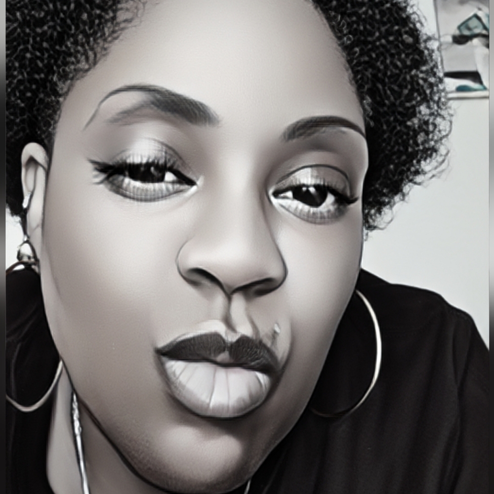 Meet your Posher, Yolanda